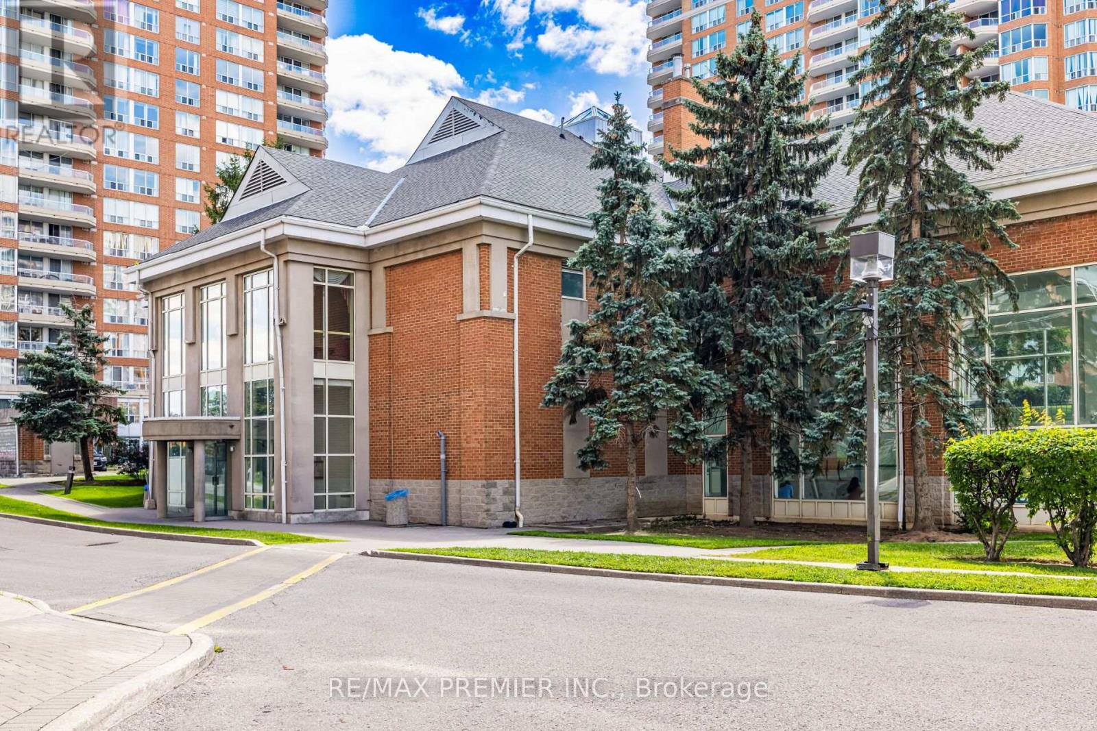 #314 480 MCLEVIN AVENUE - 48