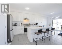 12 Kingsbury Trail, Barrie, ON L9J0W9 Photo 17