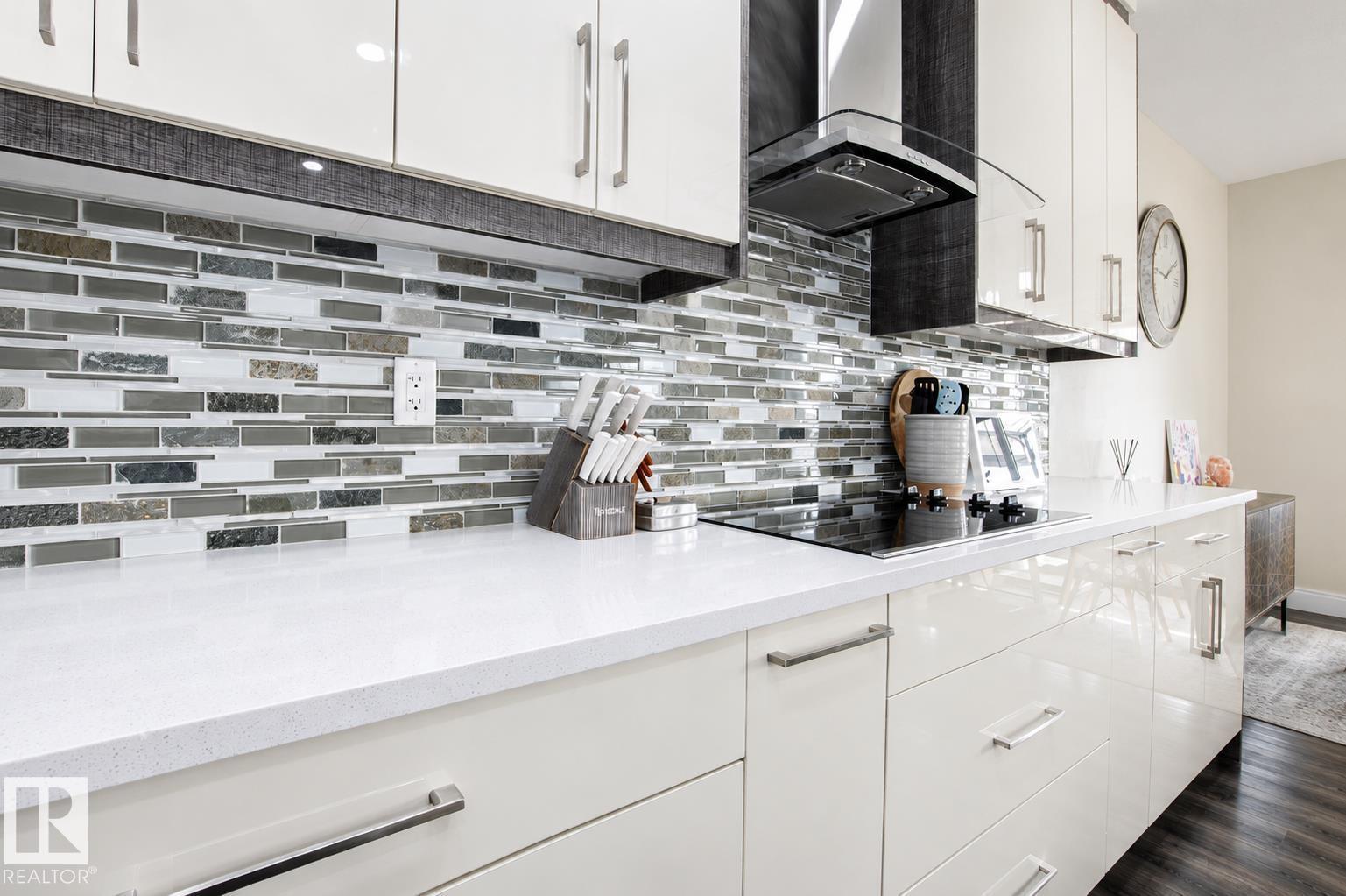 241 WESTBROOK WD - Image 18