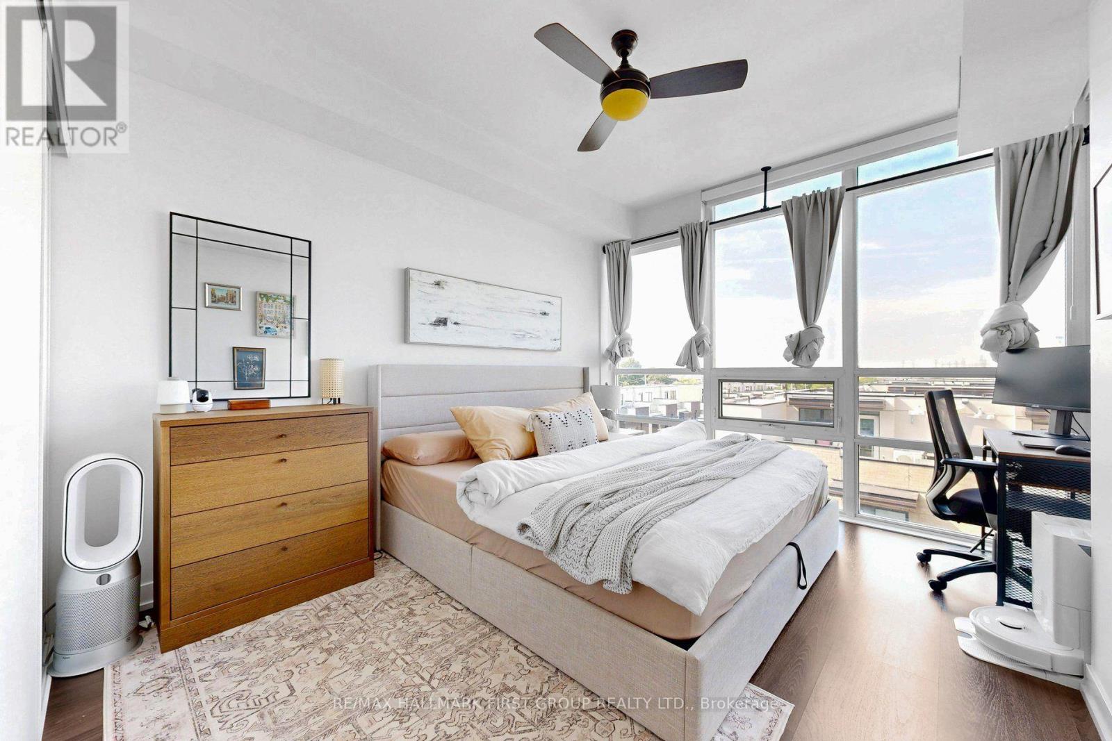 #505 8 FIELDWAY ROAD - 21
