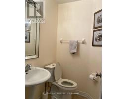 Main - 30 Sea Lion Road, Brampton, ON L6V4P8 Photo 11