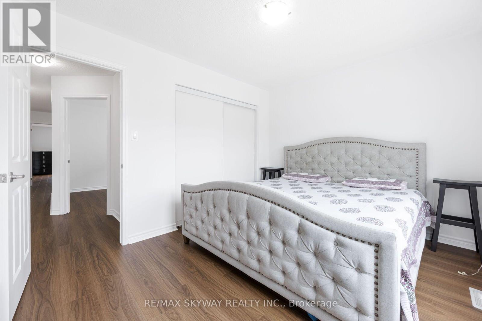 92 STEDFORD CRESCENT - 23