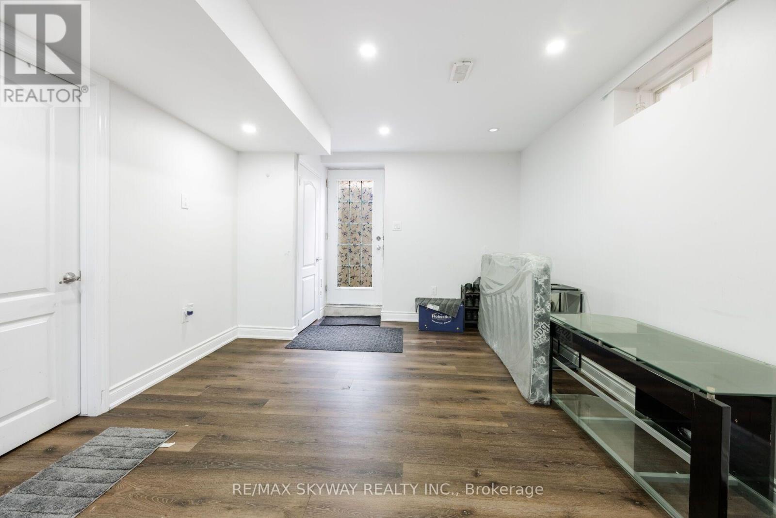 92 STEDFORD CRESCENT - Image 34