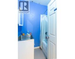 434 Athabasca Street E, Moose Jaw, SK S6H0L8 Photo 12