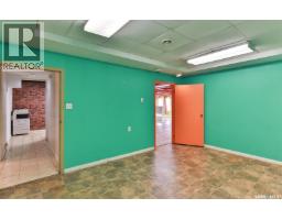 434 Athabasca Street E, Moose Jaw, SK S6H0L8 Photo 9