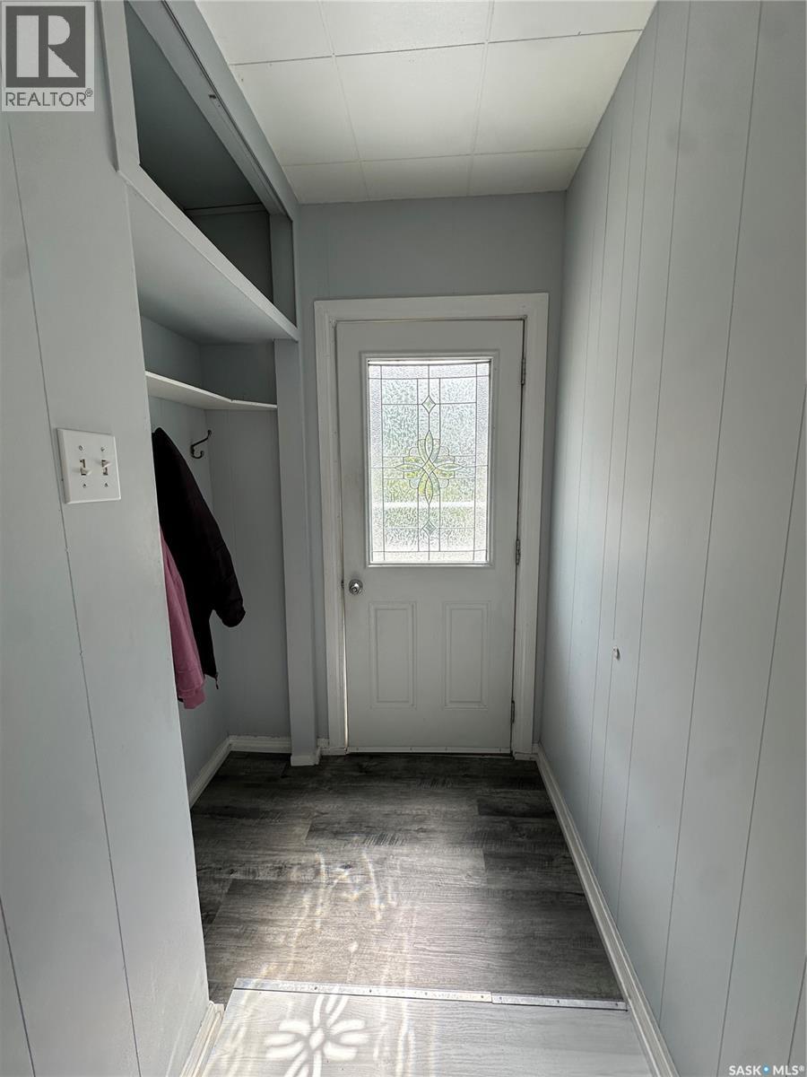 302 Morken STREET - 2