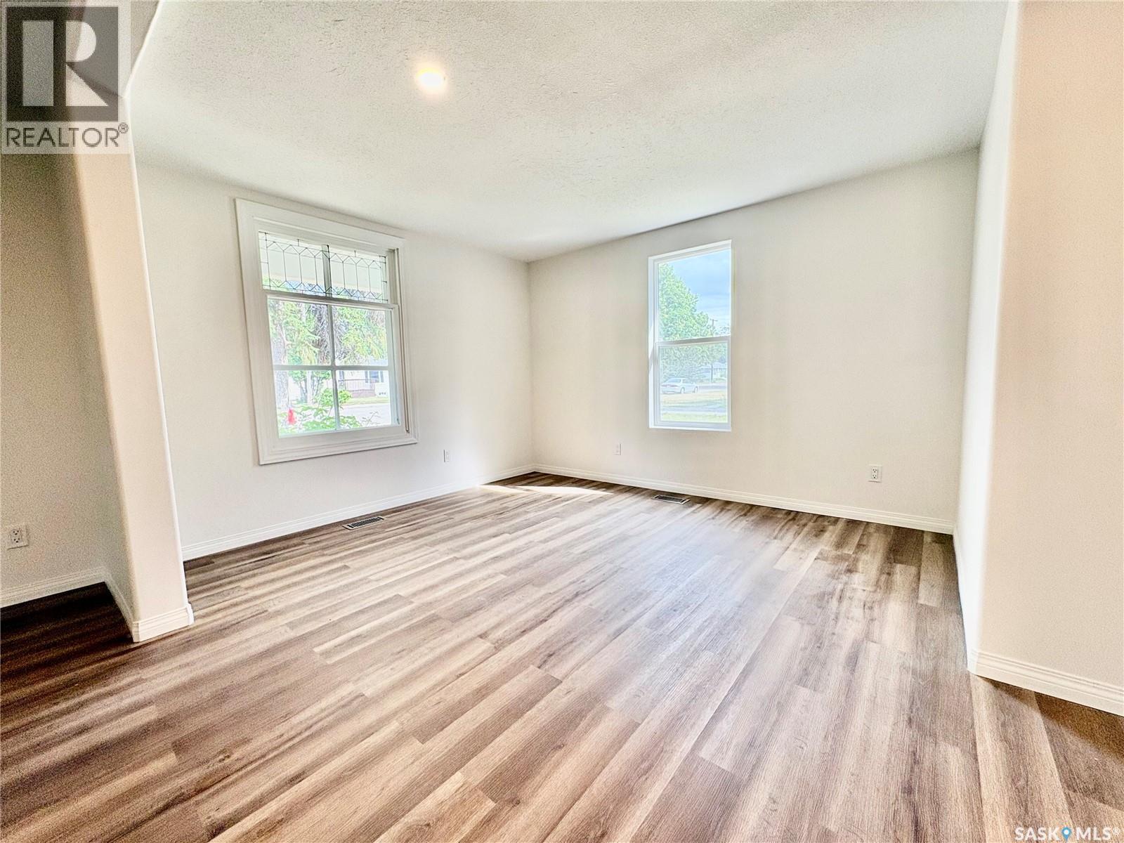 214 Thomson STREET - Image 14