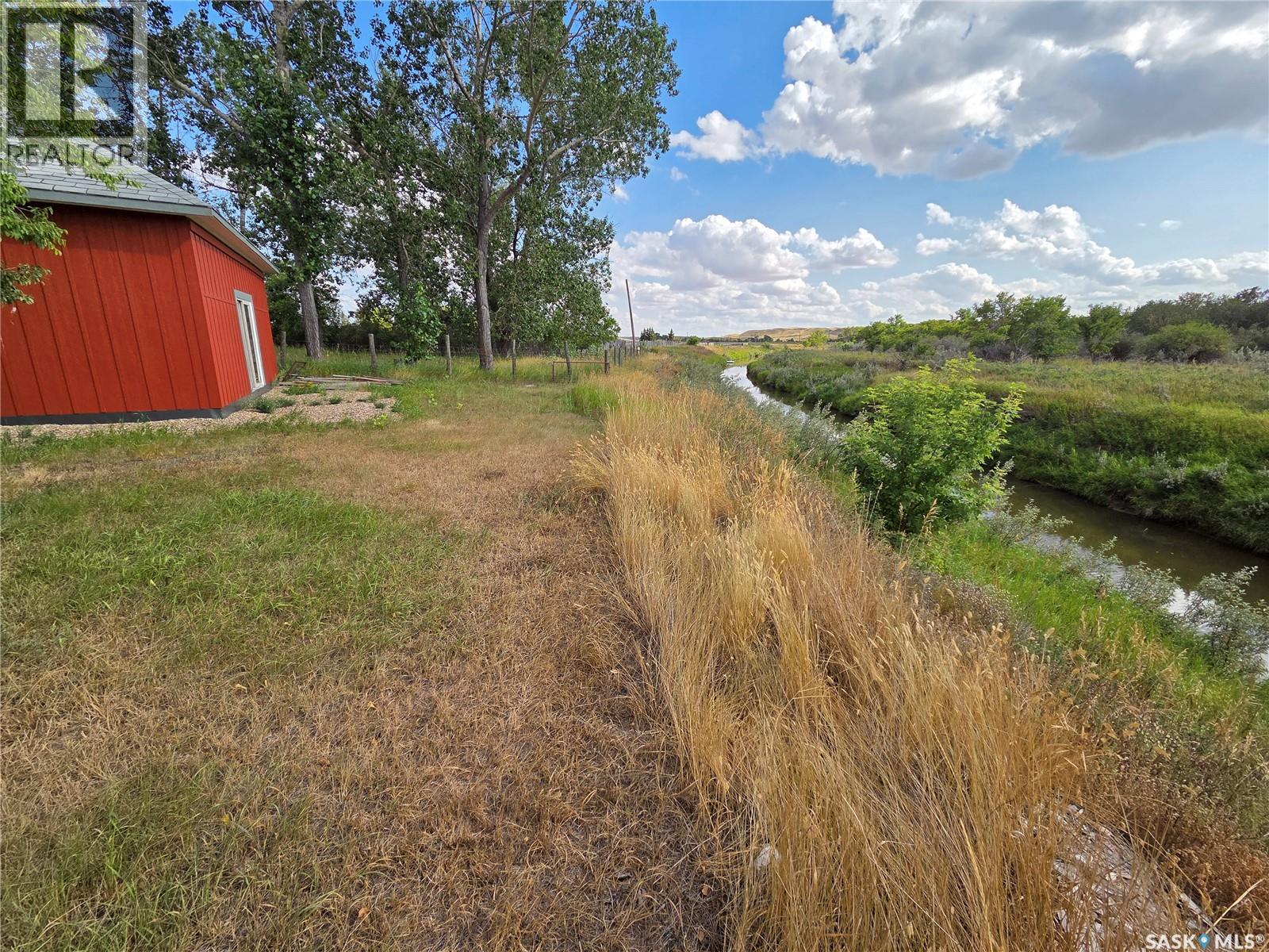 2 Chimney Coulee ROAD - Image 19