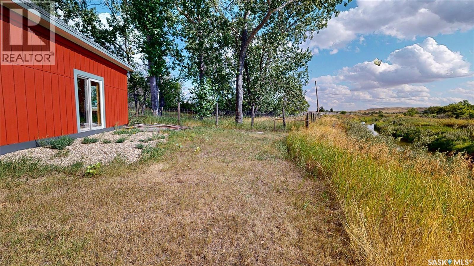 2 Chimney Coulee ROAD - Image 20