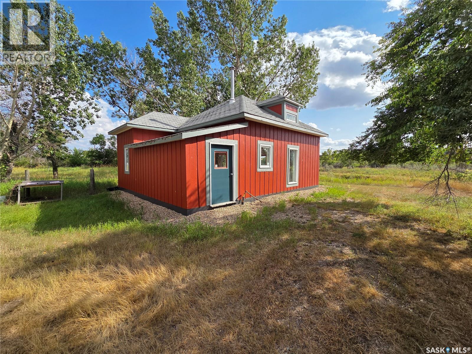 2 Chimney Coulee ROAD - Image 26