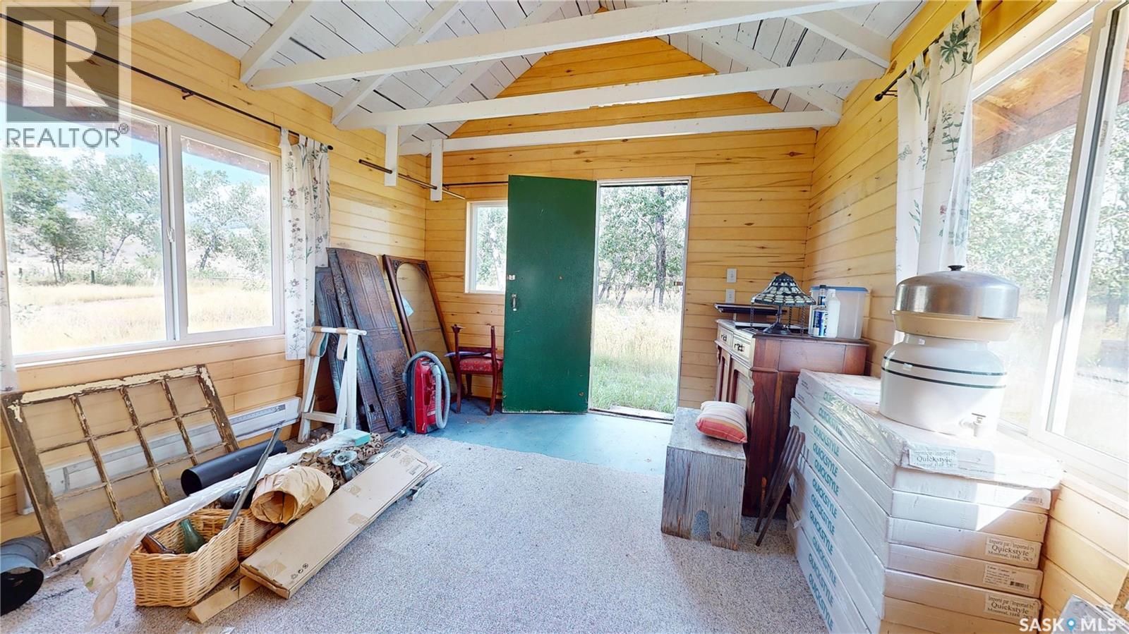 2 Chimney Coulee ROAD - Image 32