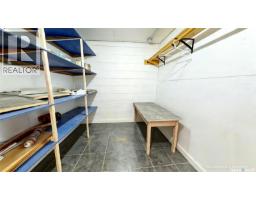 2 Chimney Coulee Road, Eastend, SK S0N0T0 Photo 18