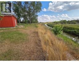 2 Chimney Coulee Road, Eastend, SK S0N0T0 Photo 19