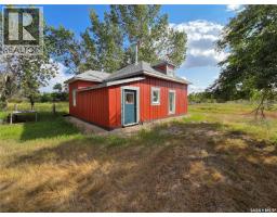 2 Chimney Coulee Road, Eastend, SK S0N0T0 Photo 26
