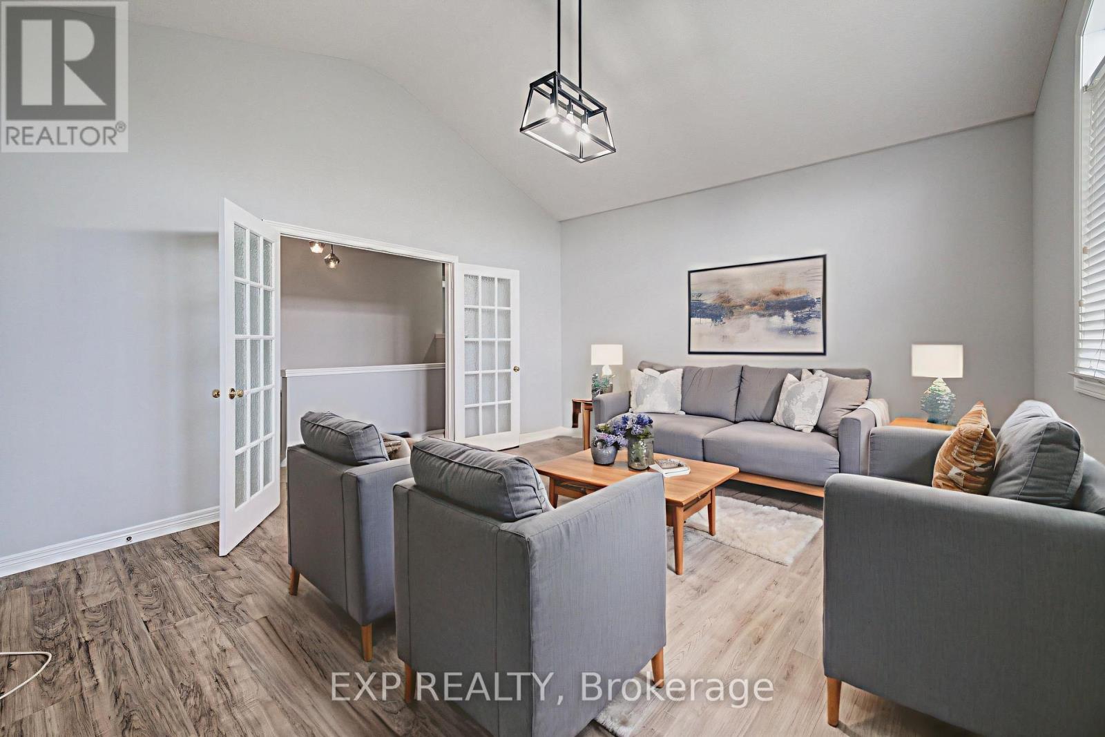 737 NORTH LEAKSDALE CIRCLE - Image 13