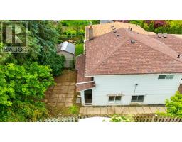 77 Overlea Drive, Kitchener, ON N2M1S9 Photo 26