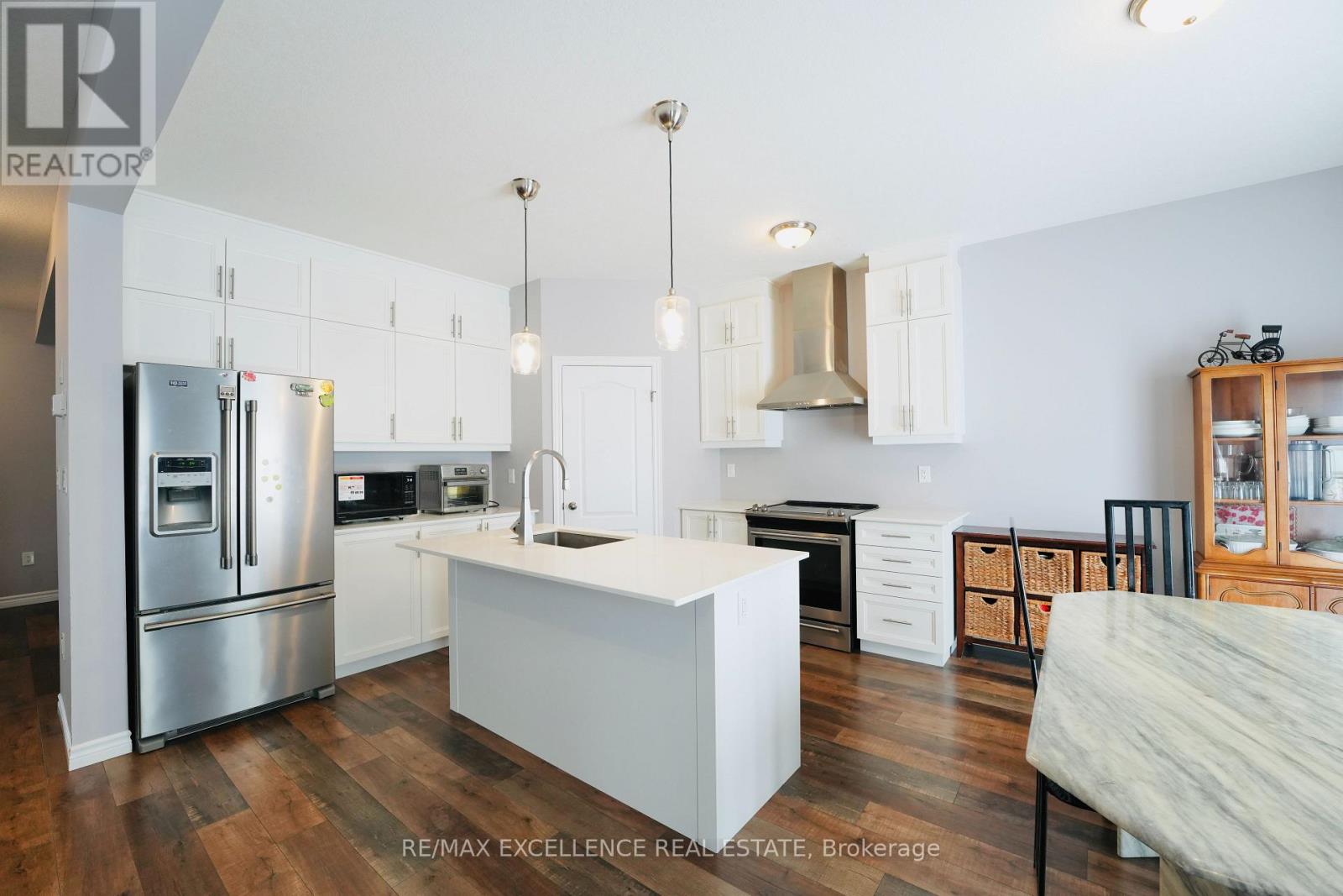 2443 BENNETT CROSS - Image 11