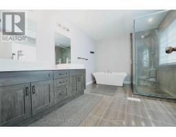 2443 Bennett Cross, London South, ON N6M0G6 Photo 22
