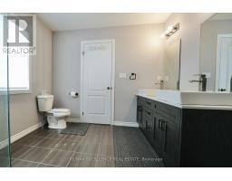 2443 Bennett Cross, London South, ON N6M0G6 Photo 25