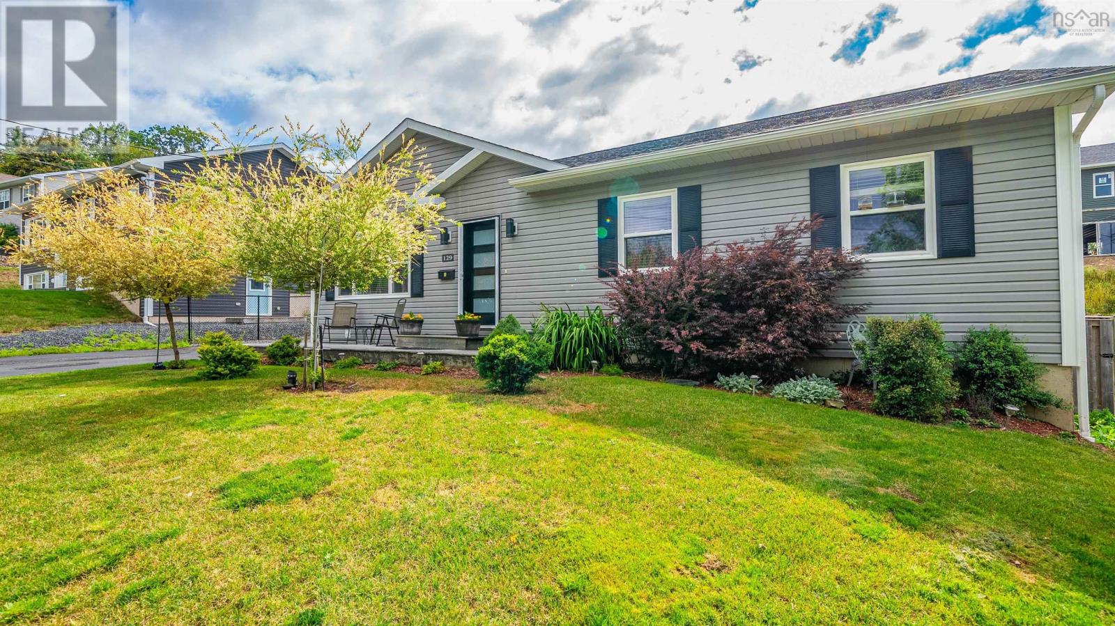 129 Birchview Crescent
