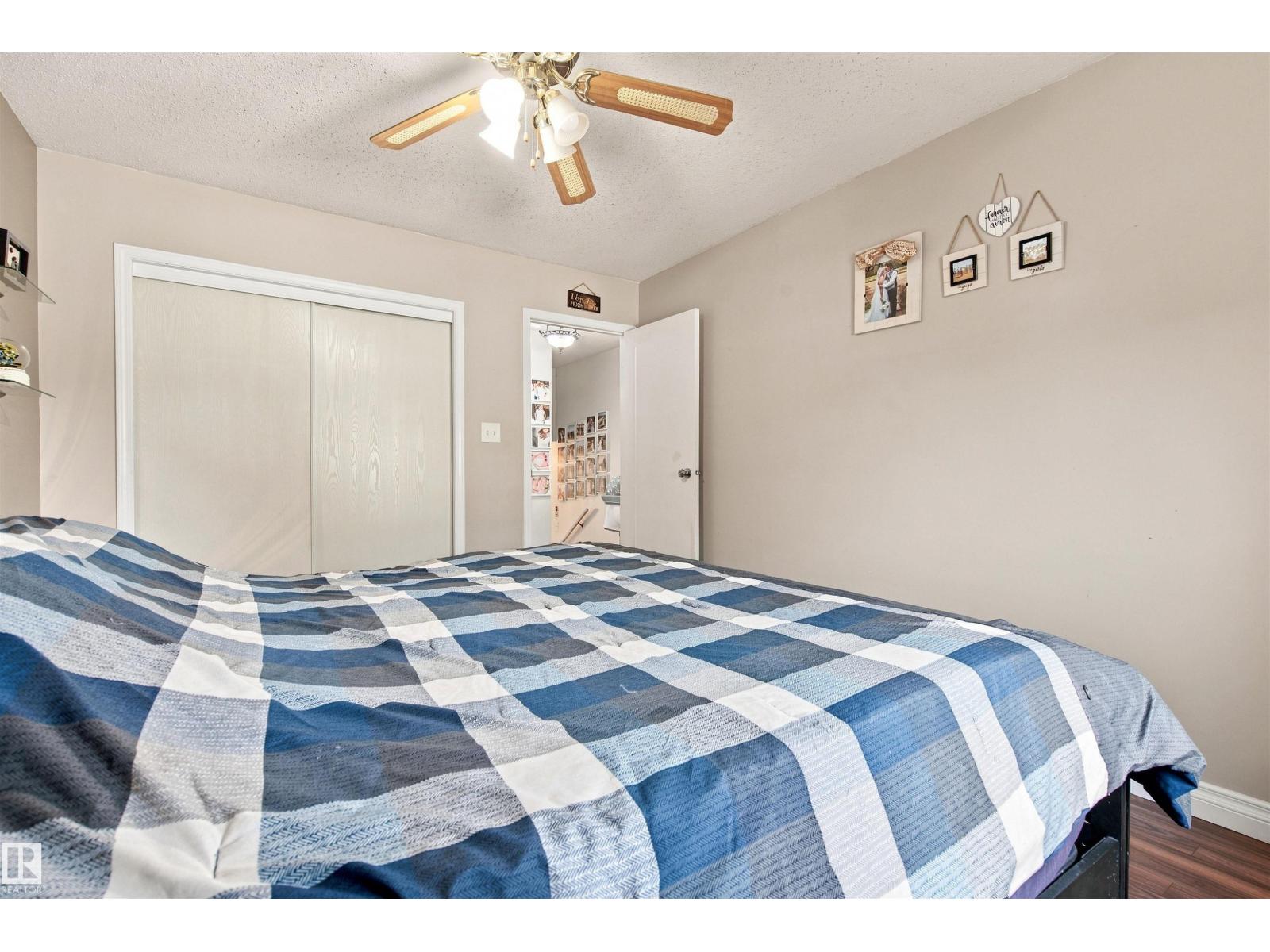 301 22 ST - Image 11