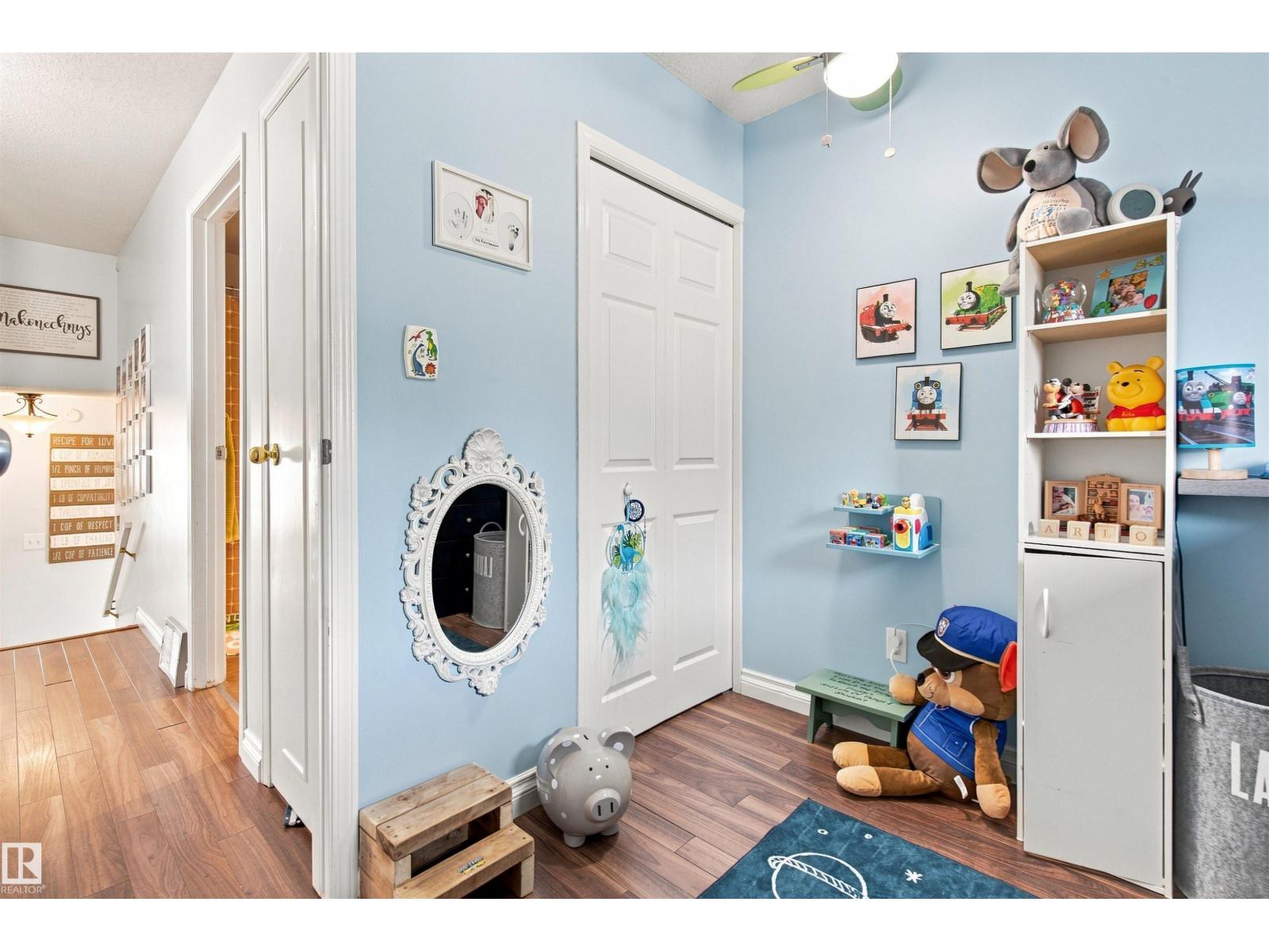 301 22 ST - 13