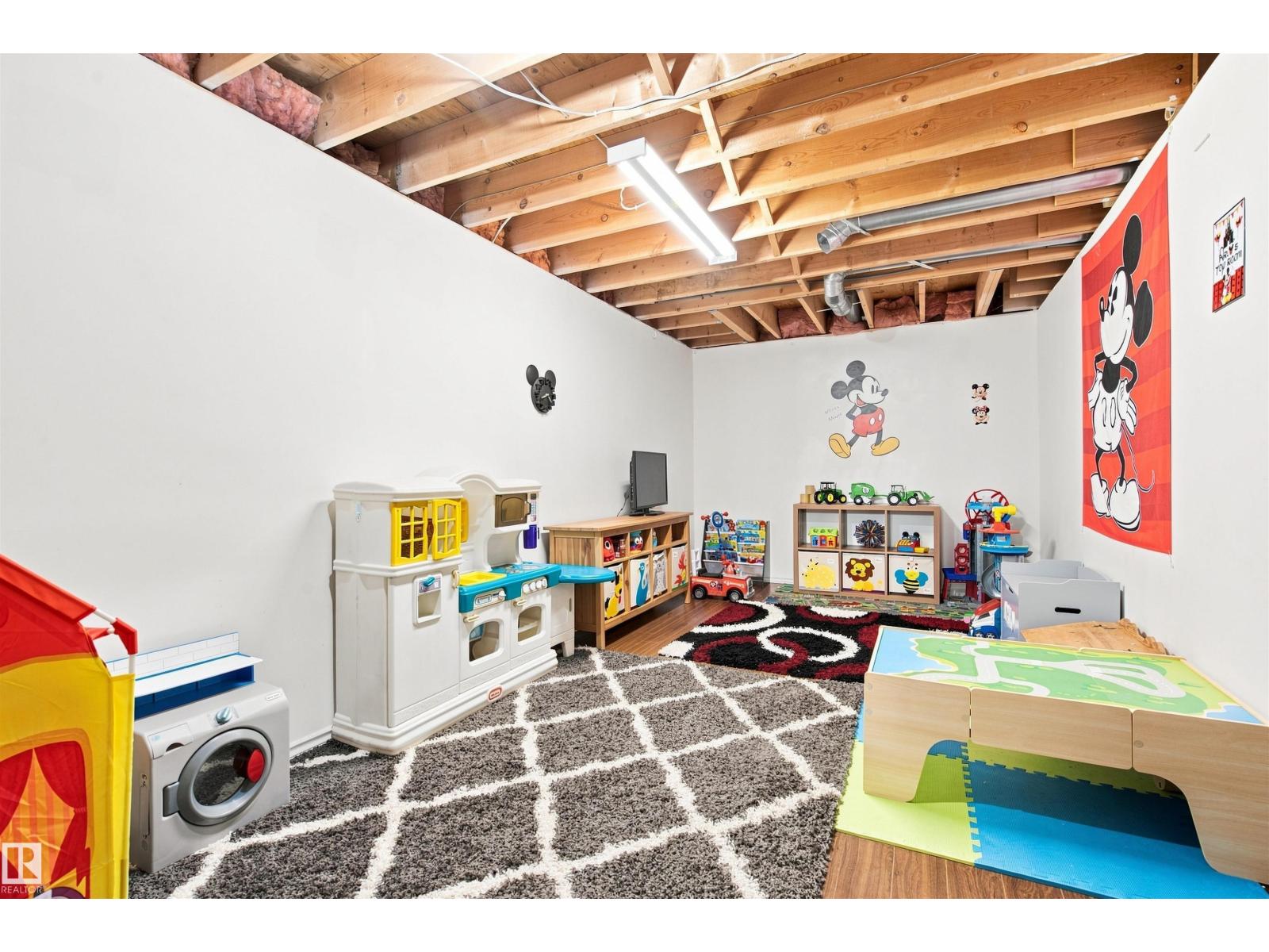 301 22 ST - Image 21