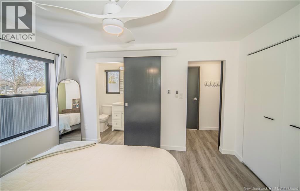 34 Simcoe Court - Image 14