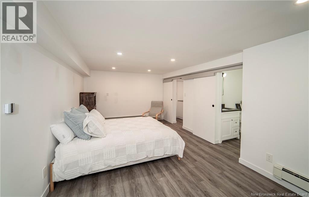 34 Simcoe Court - Image 25