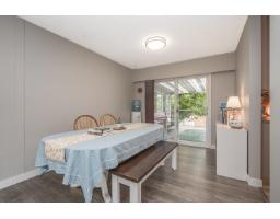 Enclosed porch - 8550 Cramer Drive, Chilliwack Proper South, Chilliwack, BC V2P5H6 Photo 10