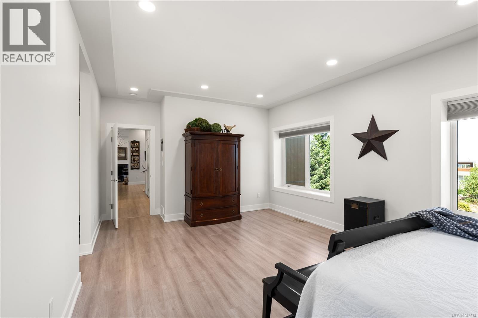 7481 Copley Ridge Dr - Image 35