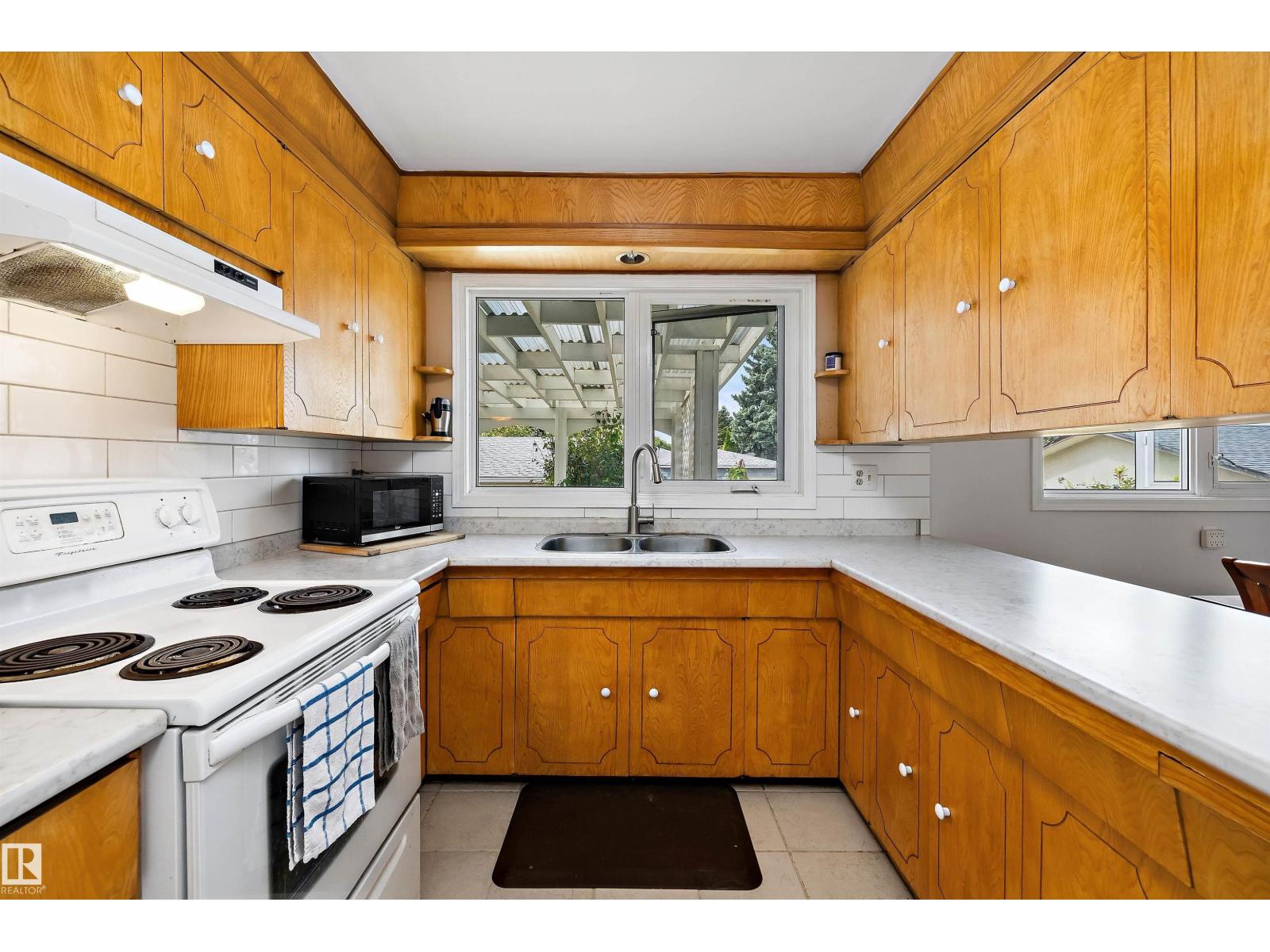 3616 109A ST NW - Image 15