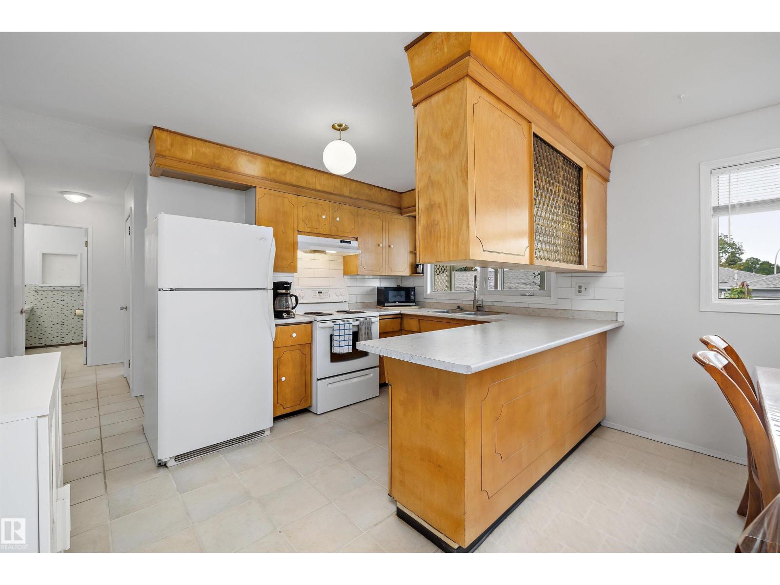 3616 109A ST NW - Image 14