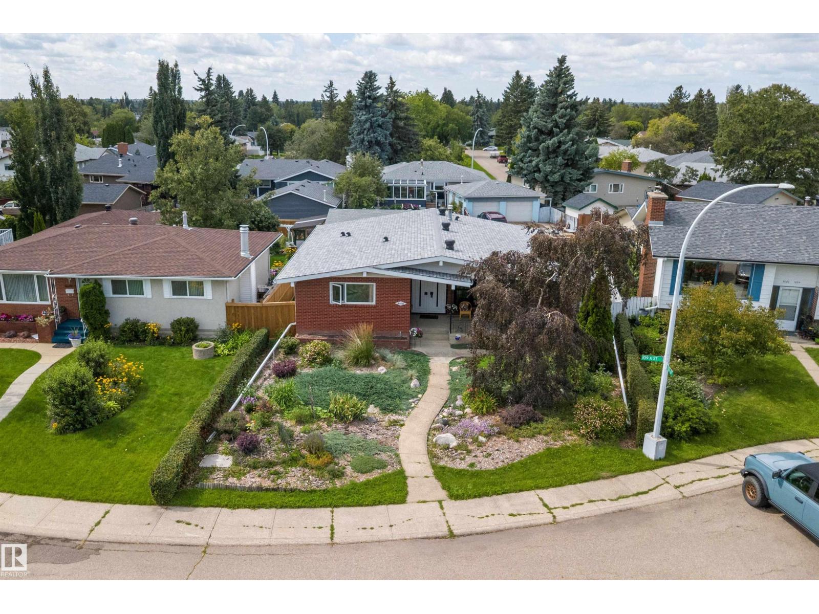 3616 109A ST NW - 58