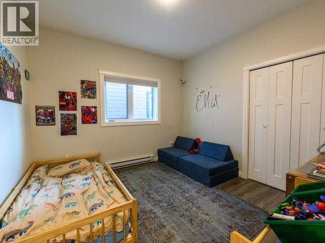 36 EUGENE AVENUE - 9