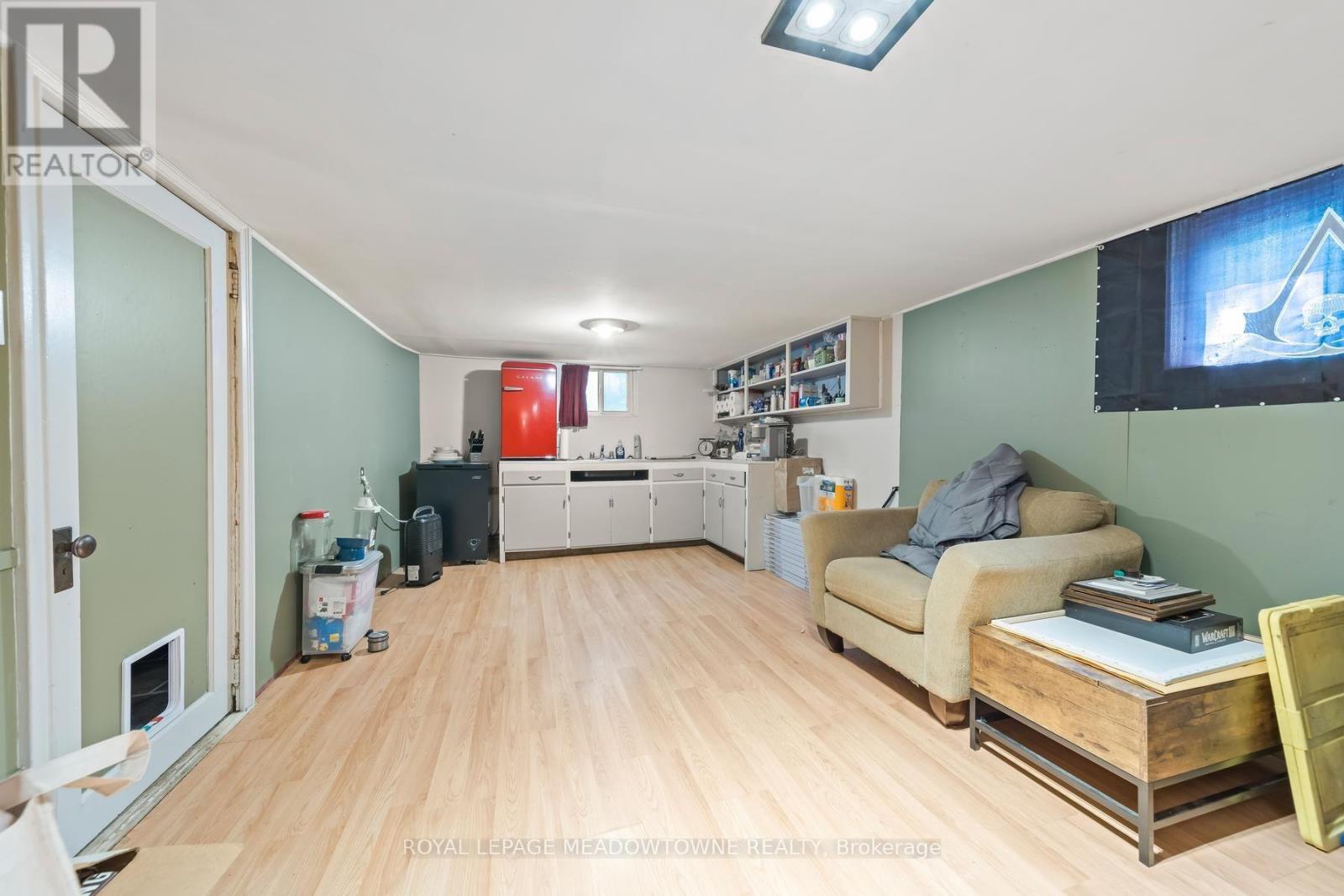 27 ROYCE AVENUE - Image 21