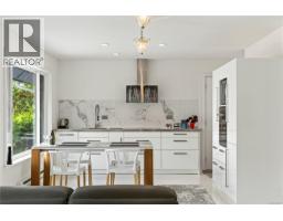 3279 Blueback Dr, Nanoose Bay, BC V9P9J1 Photo 37