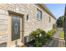 112 Rue D'outremont, Gatineau, QC J8V4B4 Photo 47