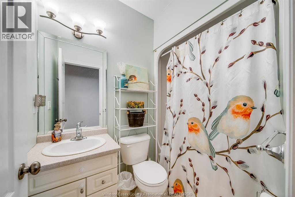 205 WHISPER CREEK CIRCLE - 24