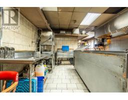5991 Lundys Lane E, Niagara Falls, ON L2G1T2 Photo 39