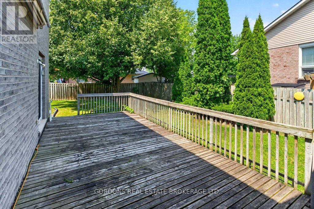 470 KINGSDALE AVENUE - Image 7