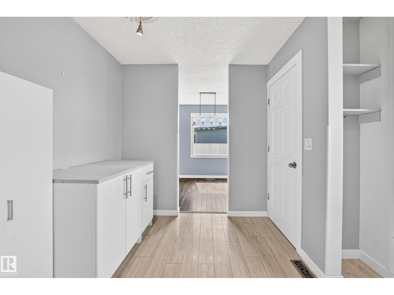 16808 100 ST NW - 7