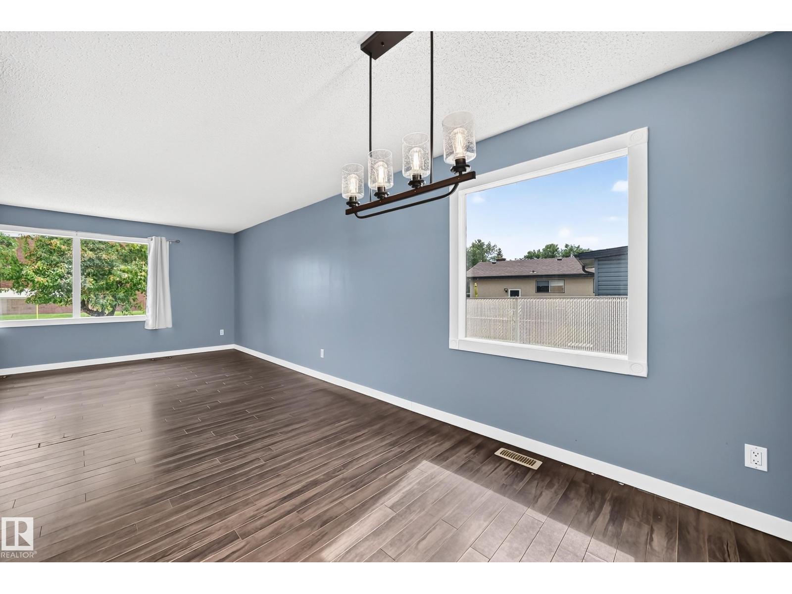 16808 100 ST NW - 9