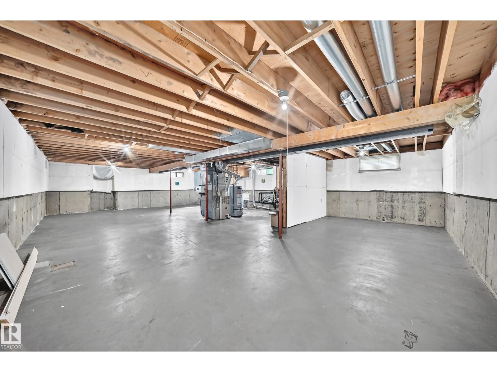 16808 100 ST NW - Image 24