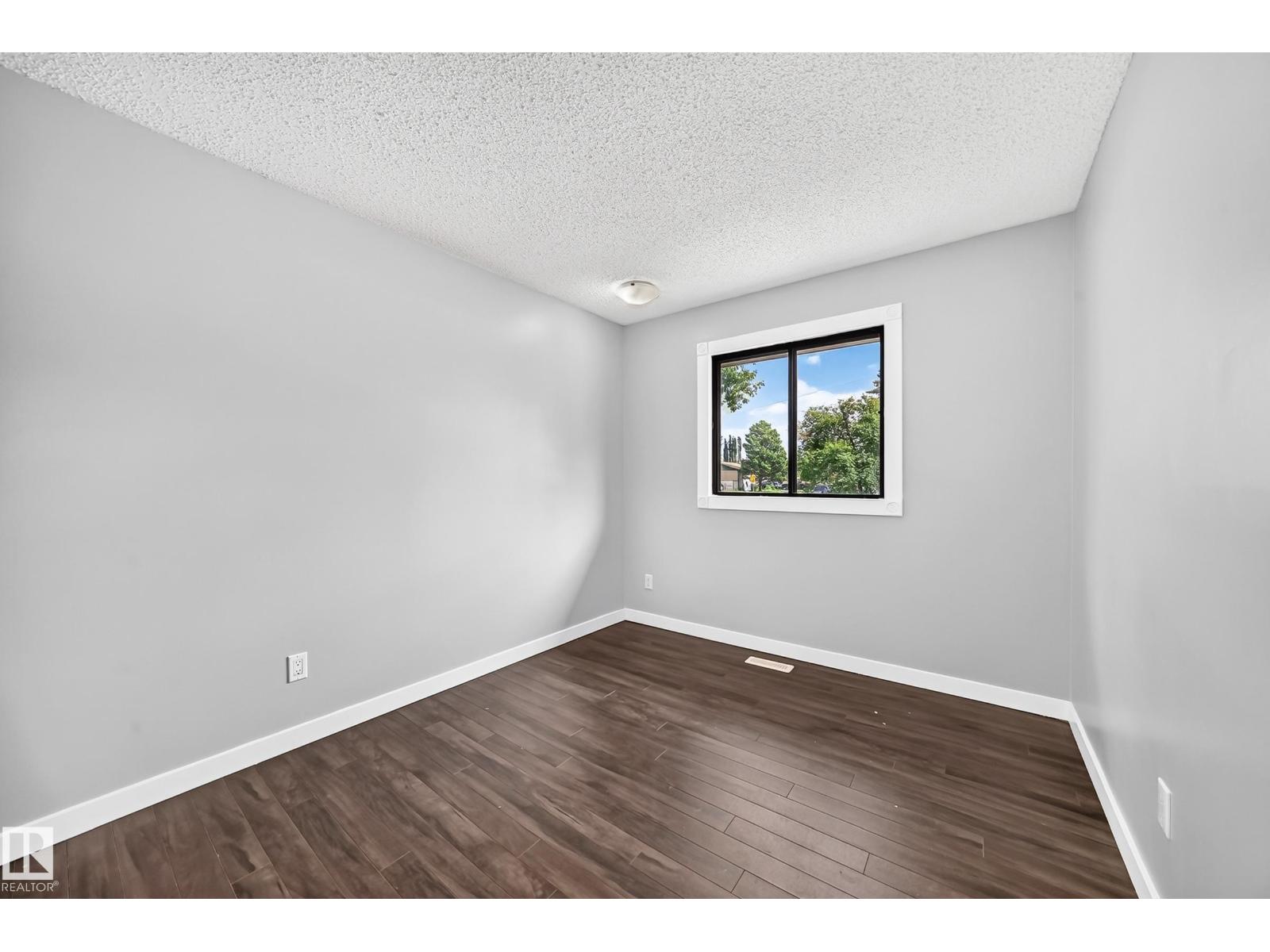 16808 100 ST NW - Image 18