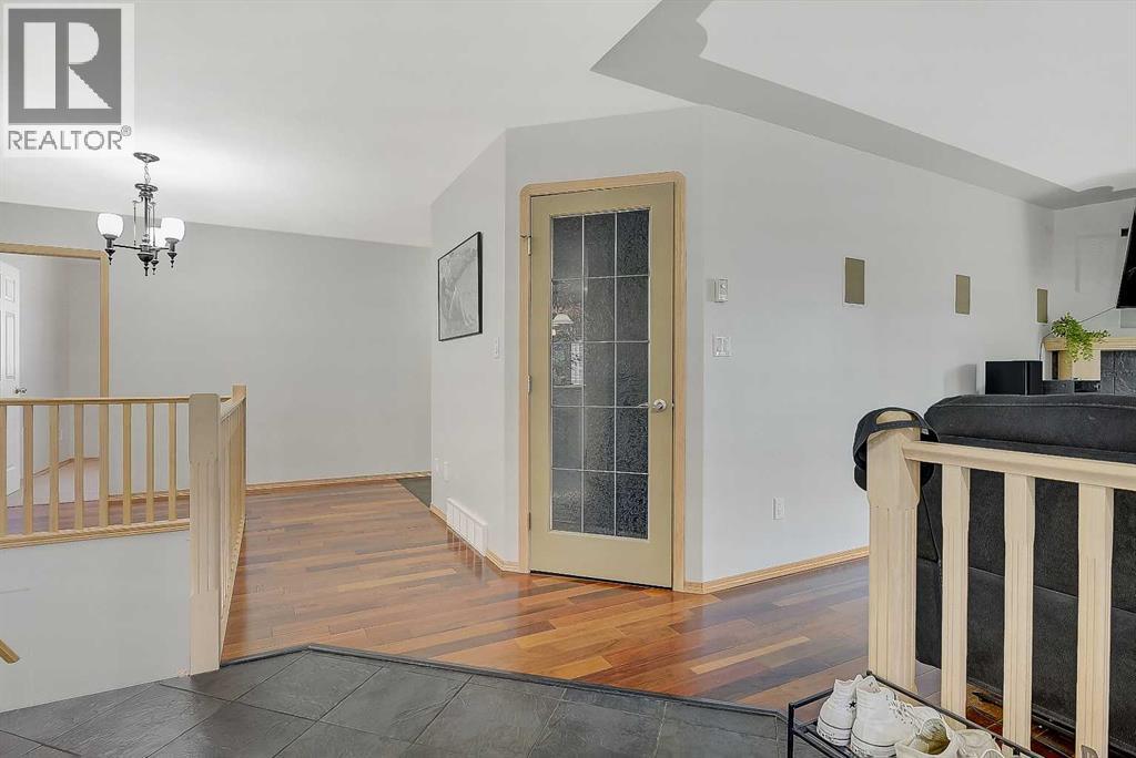 10659 81 Avenue - Image 16