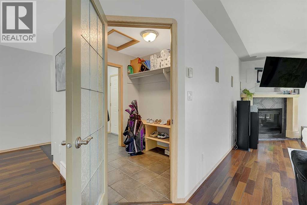 10659 81 Avenue - Image 38