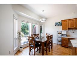 5758 W Kettle Crescent, Surrey, BC V3S8R6 Photo 12