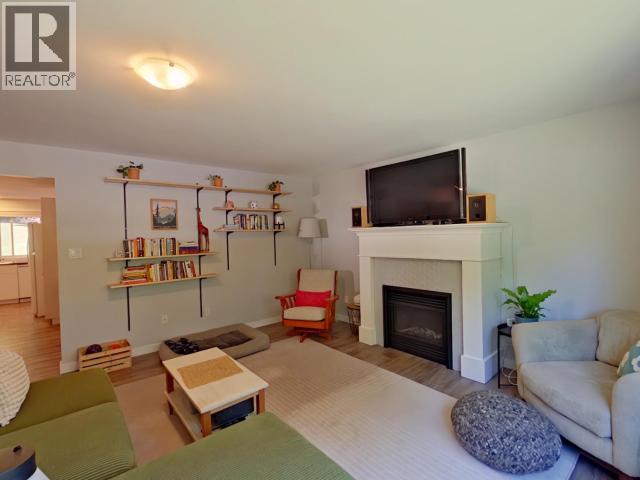 5720 ALLEN AVE - 8
