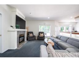 5758 W Kettle Crescent, Surrey, BC V3S8R6 Photo 16